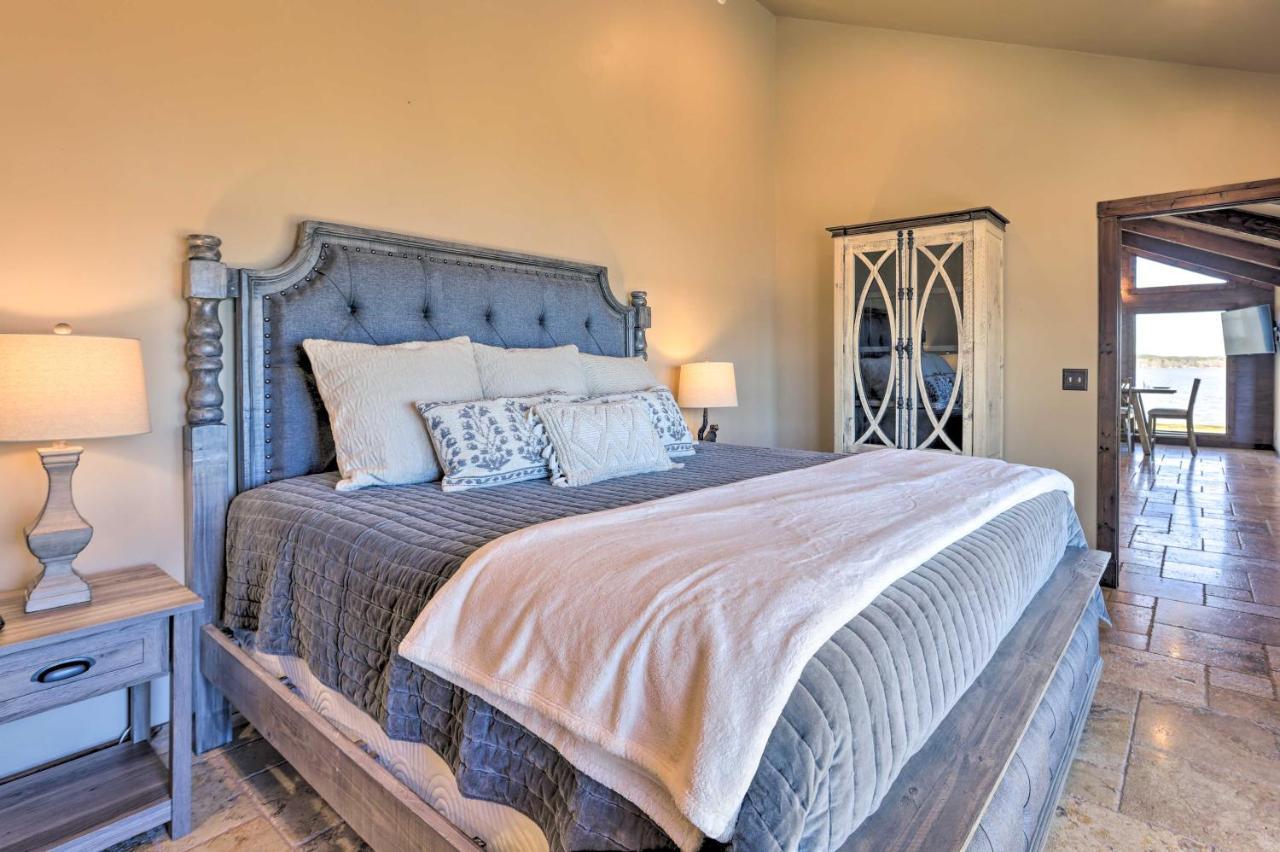 Lay Lake Access And Views Expansive Shelby Home! ภายนอก รูปภาพ