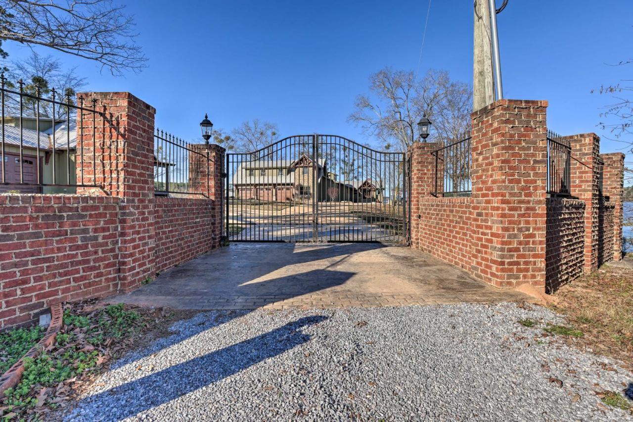 Lay Lake Access And Views Expansive Shelby Home! ภายนอก รูปภาพ